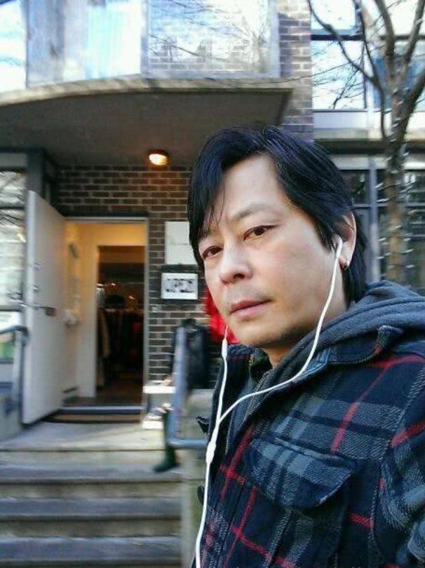 55歲王傑22歲兒子近照曝光，曾被二婚妻子無情帶走，如今長成這樣，怪不得阻止王傑見他！