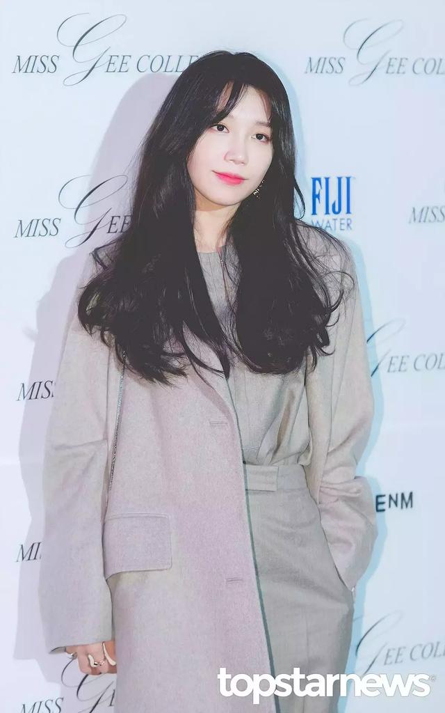 韓國偶像團體回歸熱潮中的女Solo歌手，IU、韶宥、鄭恩地等！