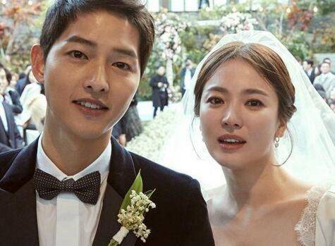 她結婚13天，被丈夫砍掉手指，懷孕被踢肚子，十五周孩子被踢掉!