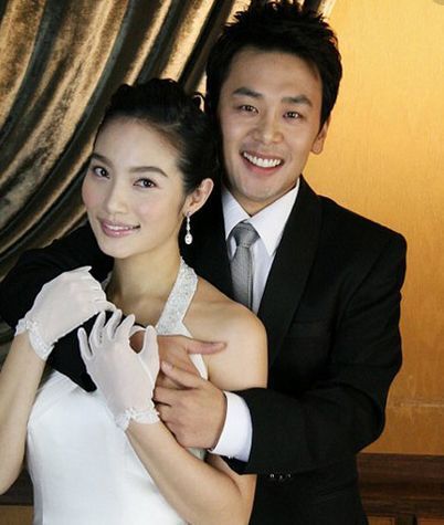 她結婚13天，被丈夫砍掉手指，懷孕被踢肚子，十五周孩子被踢掉!