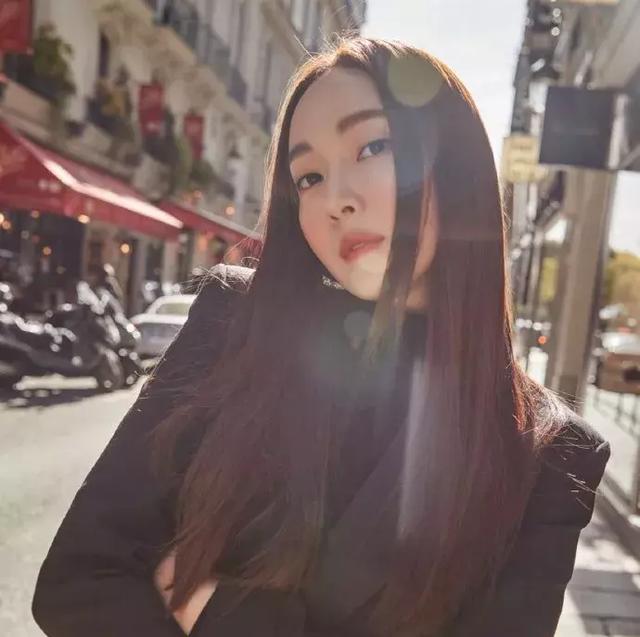 從亞洲最美面孔到最會賺錢的女總裁，29歲的她成了真正的白富美
