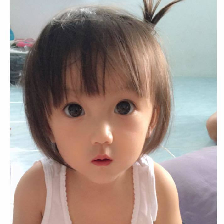 東方芭比！1歲女童「高顏直逆天美貌」竄紅　母親曝光出生時秘密 