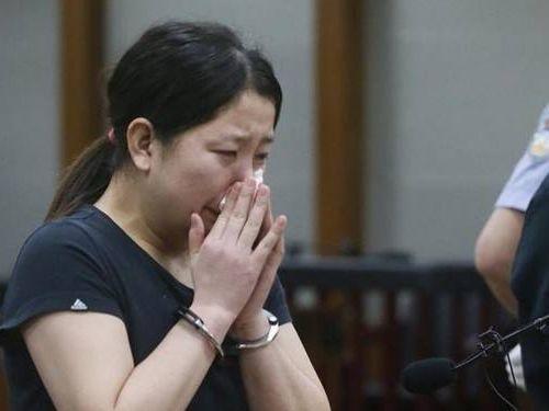婆婆帶3歲兒子他從不調皮，我好奇跟上瞧，眼前一幕讓我渾身顫抖