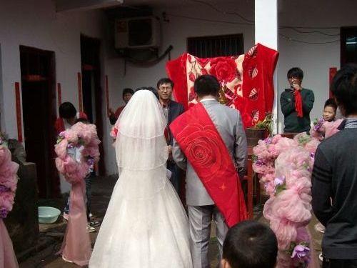 傻妹妹問我借5千，我給她一萬，轉帳過去妹一句話，我趕緊報警