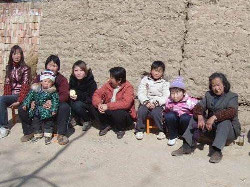 傻妹妹問我借5千，我給她一萬，轉帳過去妹一句話，我趕緊報警