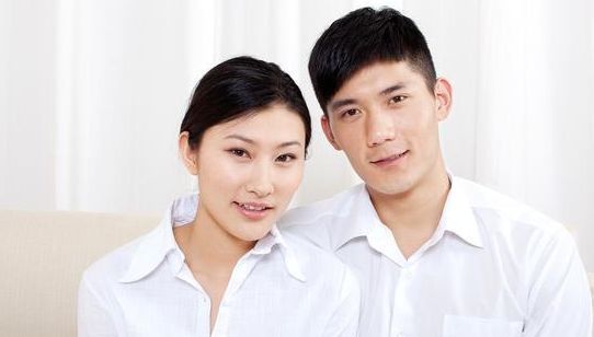 妻子生女兒，丈夫隔天就讓她去上班，娘家人拿出一份協議婆婆愣了