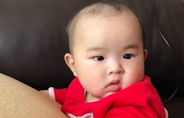 妻子生女兒，丈夫隔天就讓她去上班，娘家人拿出一份協議婆婆愣了