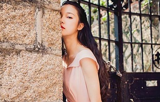 我生了個男孩，小姑子非要搬回家住，聽到她和婆婆的談話我懵了