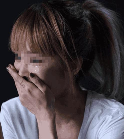 兩個兒子都有錢，母親卻要在窮女兒家養老，住了倆月，女兒紅了眼