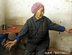 在外打工，老娘打電話來說媳婦虐待她，我氣沖沖回家，結果傻了眼