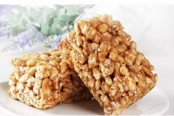 小時候愛吃的沙琪瑪原來是這麼做，輕鬆幾步就還原 