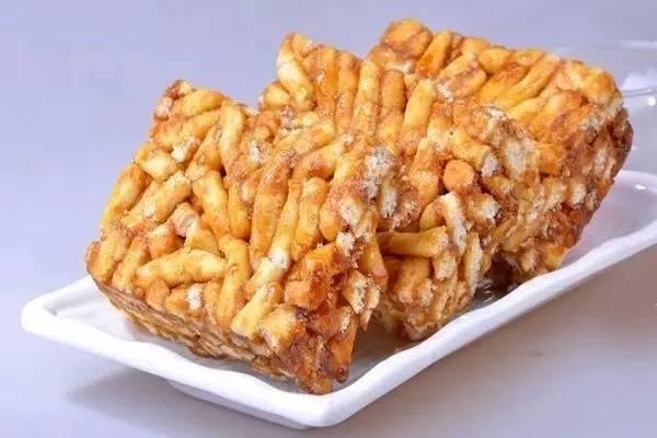 小時候愛吃的沙琪瑪原來是這麼做，輕鬆幾步就還原 