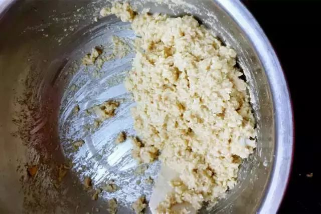 好吃到不行的花菜做法，回家馬上學起來！