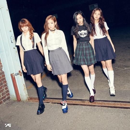 同為公司主推，TWICE與BLACKPINK，誰會走得更遠？