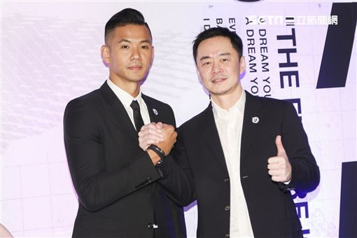Selina離婚2年「世紀破冰阿中」關係回溫，遇到大問題「前夫立刻來相救」他喊話：這個忙一定幫！