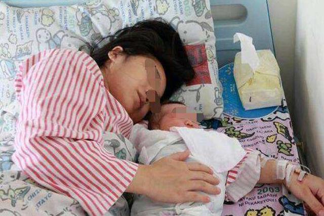小姑子回娘家坐月子，她讓我送她金項鍊，婆婆說句話，我不嫁了