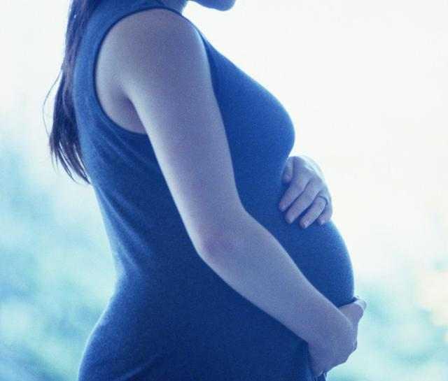 我和大姑子都坐月子，婆婆卻去照顧大姑子，我出月子給她1W感謝費