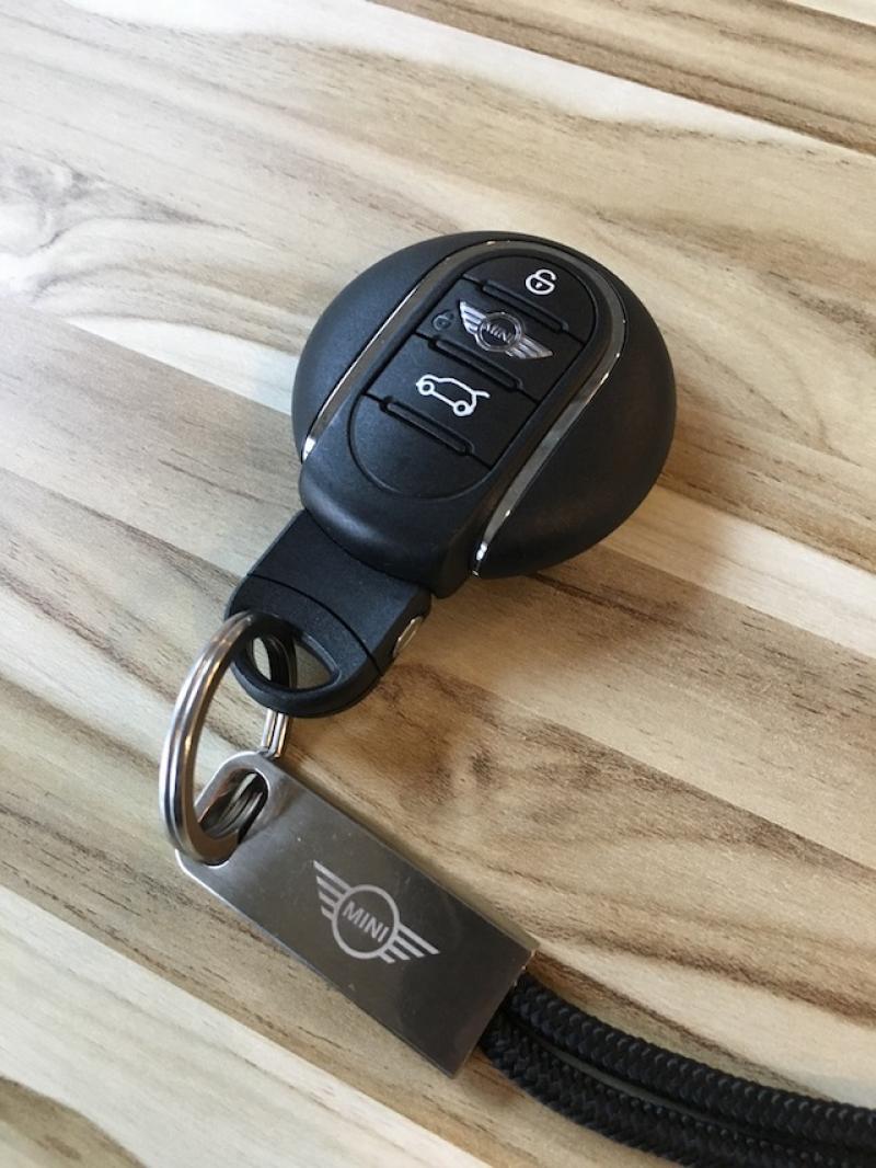 不只傳統手煞車成過去式，這些車內配備也將被取代！