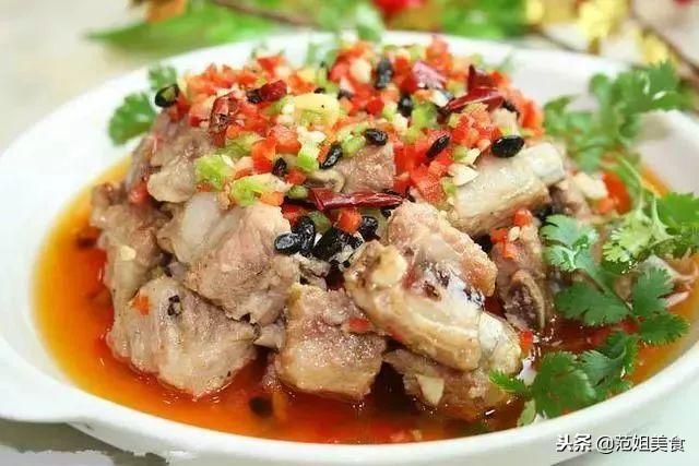 學會這30道硬菜，你的家就是飯館！朋友來了也倍有面子！