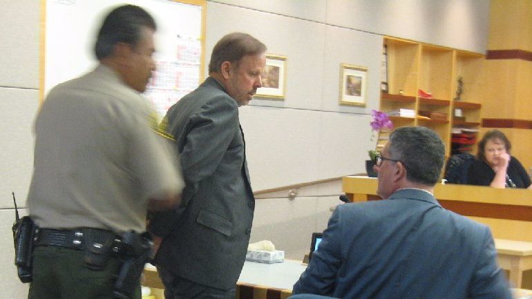 酸性體質容易被蚊子叮？　原作者招認「理論全是我掰的」開罰1億美金 
