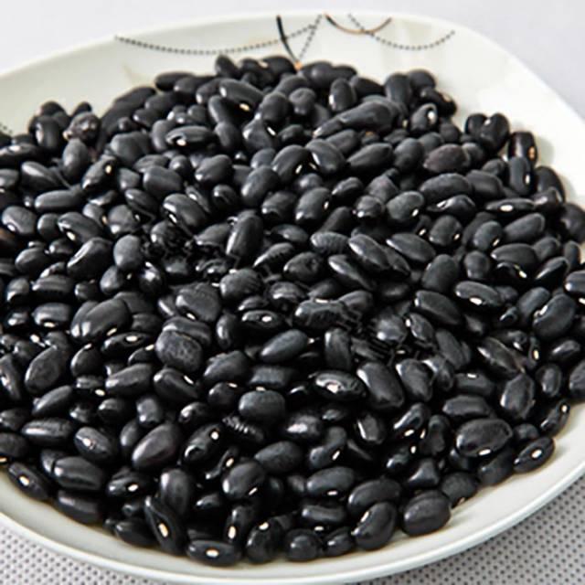 「甘草黑豆湯」能幫助調理身體「解百毒」，做法在這裡！