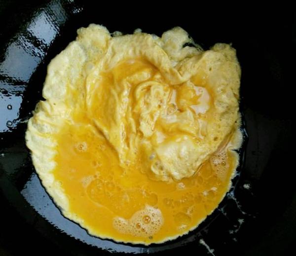 炒菜到底要不要加水？30年老廚師告訴你這裡面的秘訣，值得收藏！