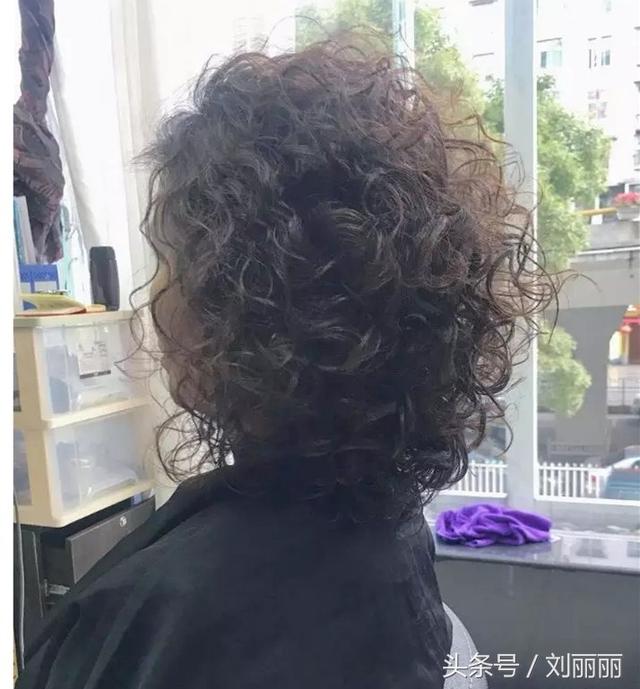 最適合中年女人的髮型~2019趕緊選一個適合你的吧 