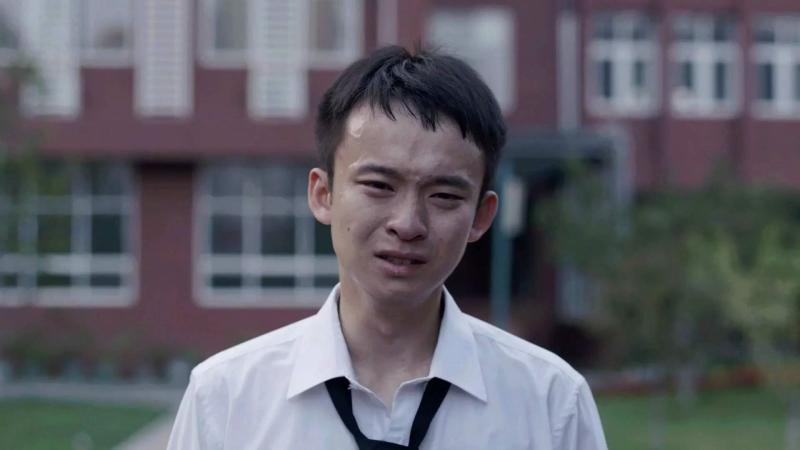 兒子比爹紅的五對明星，謝霆鋒上榜，他的兒子19歲就成影帝！