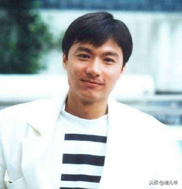 曾是劉嘉玲初戀，還被譽為「香港第一美男」，如今58歲像70歲老頭...
