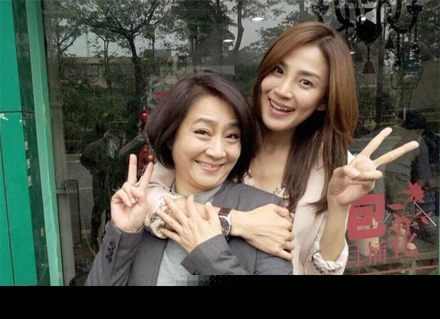 本土藝人楊麗音，為家人毅然放棄事業，女兒和媽媽一樣美麗，如今形象大變樣卻更幸福