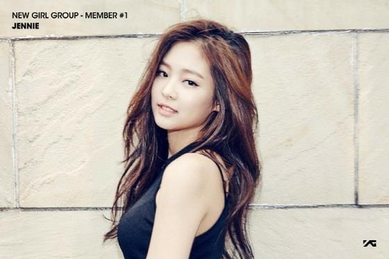 看似CL李彩琳公開挑釁Jennie，其實她針對的是公司YG！