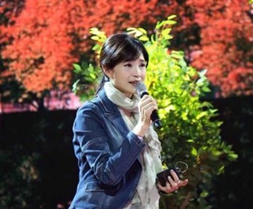 「這輩子是來報恩」 女歌手抗癌背債