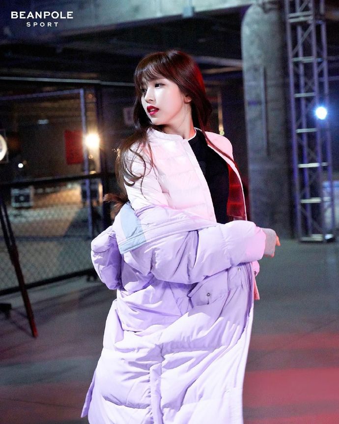 [TWICE][新聞]181116 TWICE日單《Wake Me Up》獲日本唱片大賞「優秀作品獎」，首次獲得該榮譽！