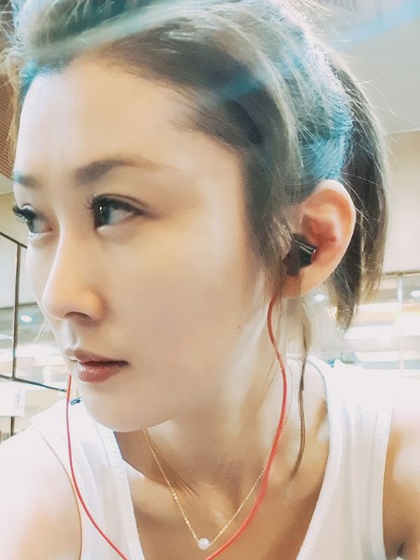 女收銀員被欺負，陳珮騏挺身維護「狂飆英語罵跑老外」！ 「超狂背景」被起底，網友驚呼：難怪！ - 美麗日報 Life