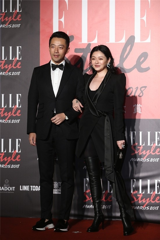 「婆媳相」？大S和汪小菲同框，卻被指身材越來越像婆婆張蘭！