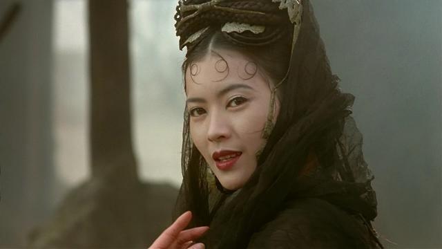 藍潔瑛追思會香港舉行，眾好友現身悼念，張曼玉送13個字讓人心痛！