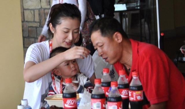吃軟飯」不敢離婚的五位男明星， 妻子都是億萬富翁! 葉問也上榜了？