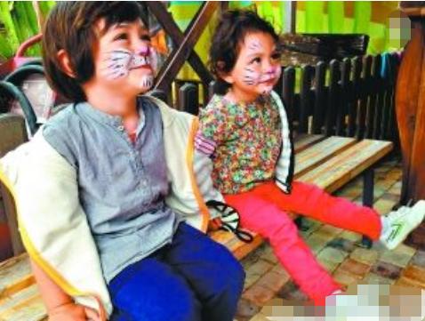 著名演員，為照顧患病妻子三年不拍戲，今妻子容顏蒼老仍不離不棄！