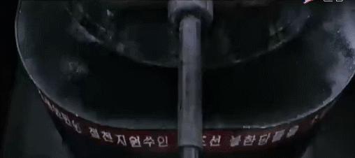 最真實殘酷的海戰電影，朝鮮T34坦克艇VS韓軍艦的場面太震撼了！