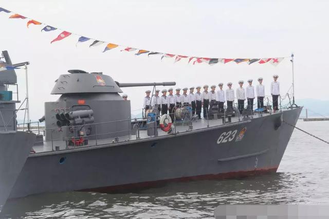 最真實殘酷的海戰電影，朝鮮T34坦克艇VS韓軍艦的場面太震撼了！