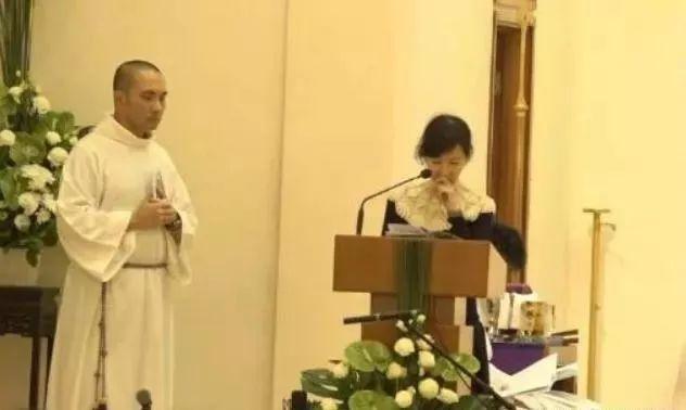 藍潔瑛追悼會張曼玉送行！陳美琪淚灑現場！藍潔瑛恩人竟是邱淑貞!