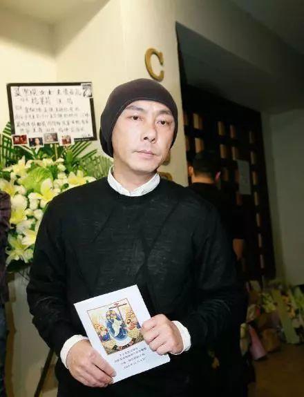 藍潔瑛追悼會張曼玉送行！陳美琪淚灑現場！藍潔瑛恩人竟是邱淑貞!