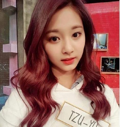 TWICE新曲個人直拍隊內排名——前三名被外國人成員占據！