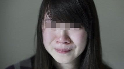 結婚那天，婆家只給了五萬彩禮，而打開父母給我的嫁妝，我哭了