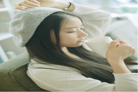 婆婆，我跟你兒子已經離婚了，您帶著你一家子趕快搬出我房子吧