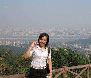 女子出差住酒店，男服務員非說她點了餐，警察來了以後才知道服務員救了她
