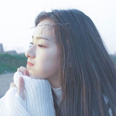我生病住院婆婆照顧7天7夜，出院後5歲女兒說句話，我笑著提離婚