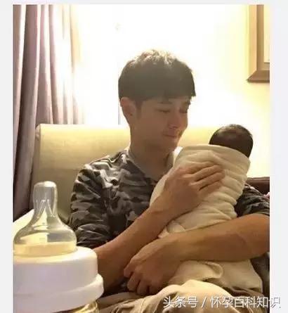 90%新生兒媽媽都不會正確抱嬰兒，跟林志穎學學吧！