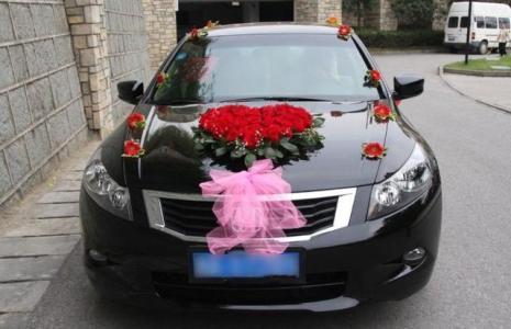 媽偏心弟弟，結婚媽給車又給房，我生了大病，弟弟把房和車都賣了