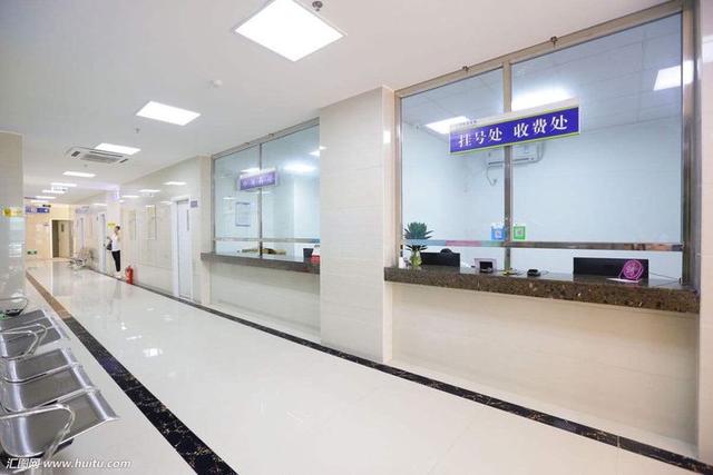 接岳母來照顧兒子，三個月給她兩萬，兒子跟我說一話，我趕走她